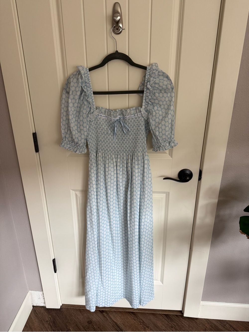 Hill House Scarlett midi dress, great condition - Picture 2 of 6